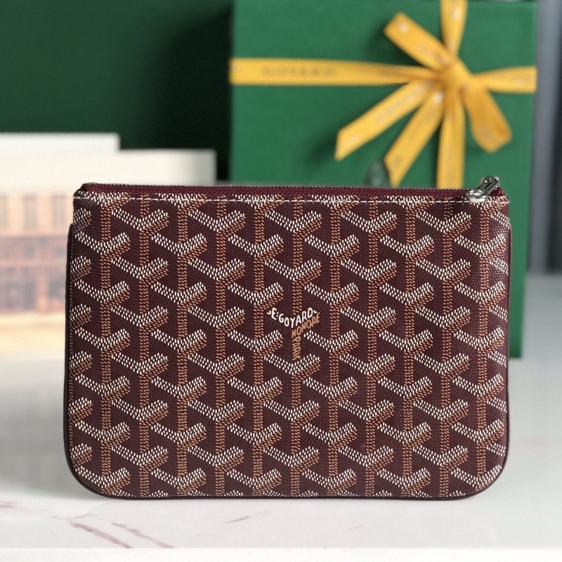 Go*ard clutch bags